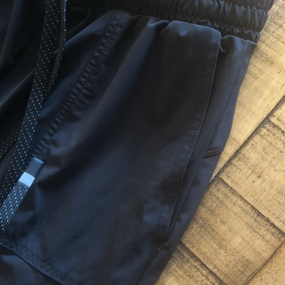 Fabletics - The One Jogger - Women's - Picture 9 of 12